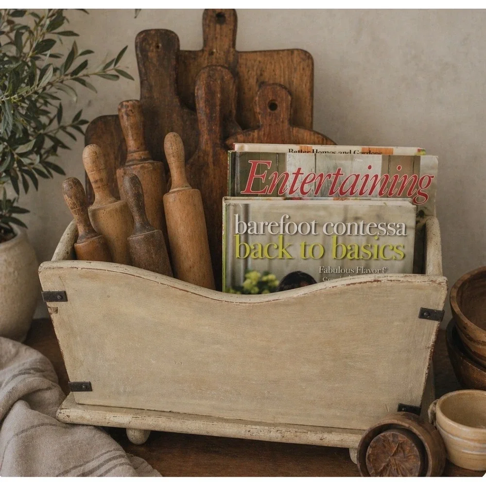 Vintage Wooden Magazine Book Rack Organizer Distressed Cottage Farmhouse Storage